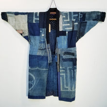 Load image into Gallery viewer, Patchwork Shibori Reversible Noragi Jacket