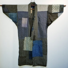 Load image into Gallery viewer, Patchwork Boro Reversible Folk Jacket (temporary NA)