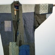 Load image into Gallery viewer, Patchwork Boro Reversible Folk Jacket (temporary NA)