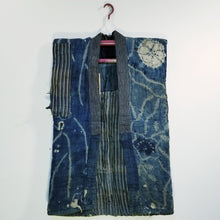 Load image into Gallery viewer, Patchwork Aizome Indigo Boro Shibori Antique Vest