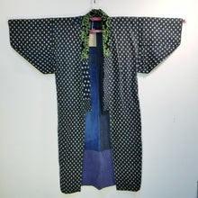Load image into Gallery viewer, Folk Japanese Reversible Kasuri Ikat Farmer&#39;s Jacket